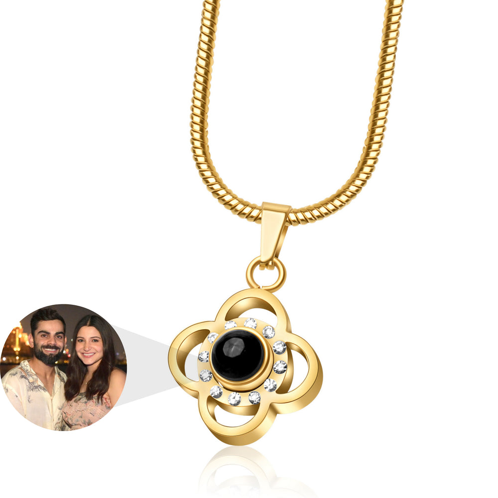 Clove PhotoJewels Necklace 2.0